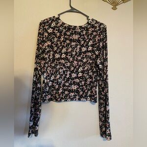 Wild Fable floral long sleeve - XL